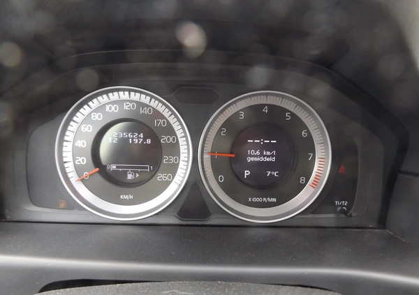 Volvo V70 cena 21999 przebieg: 235600, rok produkcji 2012 z Raszków małe 79